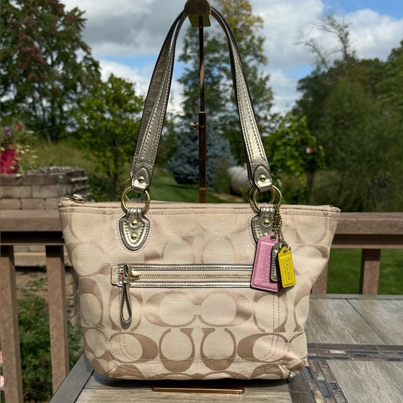 EUC! Coach Poppy Beige Gold Shoulder Bag with 3 Tags - Picture 1 of 11